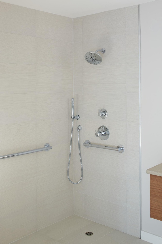 Gallery Image 3 - 3069873
